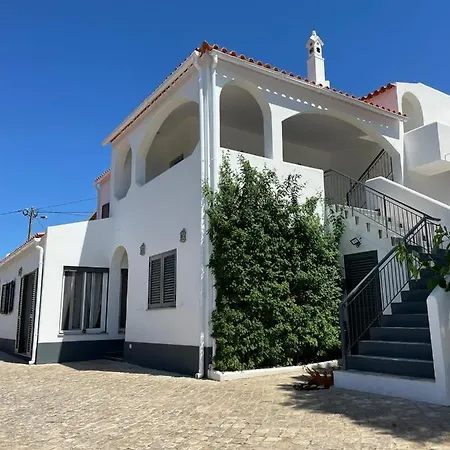 Apartment Beautiful In Semi-rural Setting